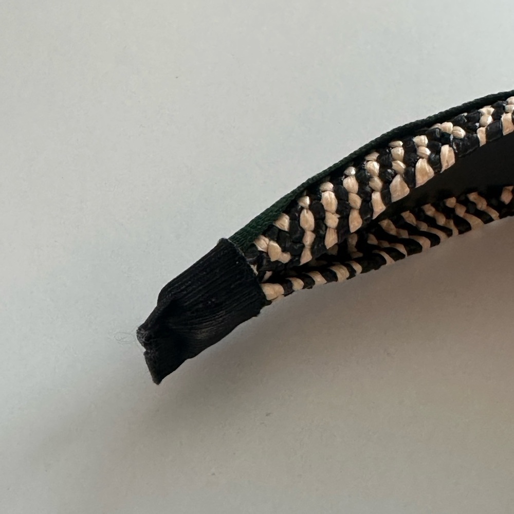 Iconic Brand Inspired Knotted Headband - Picture 6 of 8